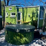 Tiny House U Jelena, Hot Tub تروتنوف