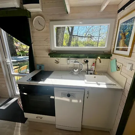 Tiny House U Jelena, Hot Tub Trutnov